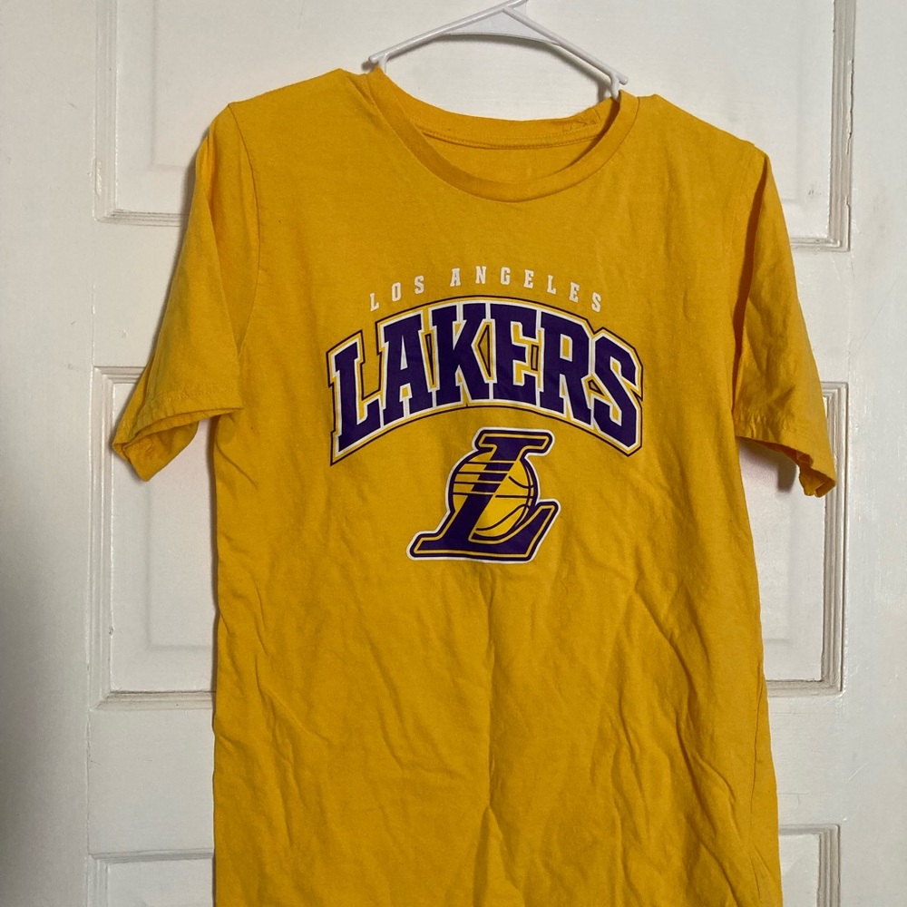 NBA Los Angeles Lakers Yellow Tee